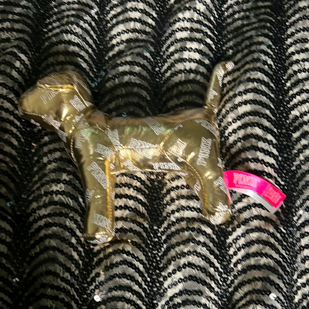 VS Pink, Collectable, Gold/Wht Mettalic Pup, Great Condition